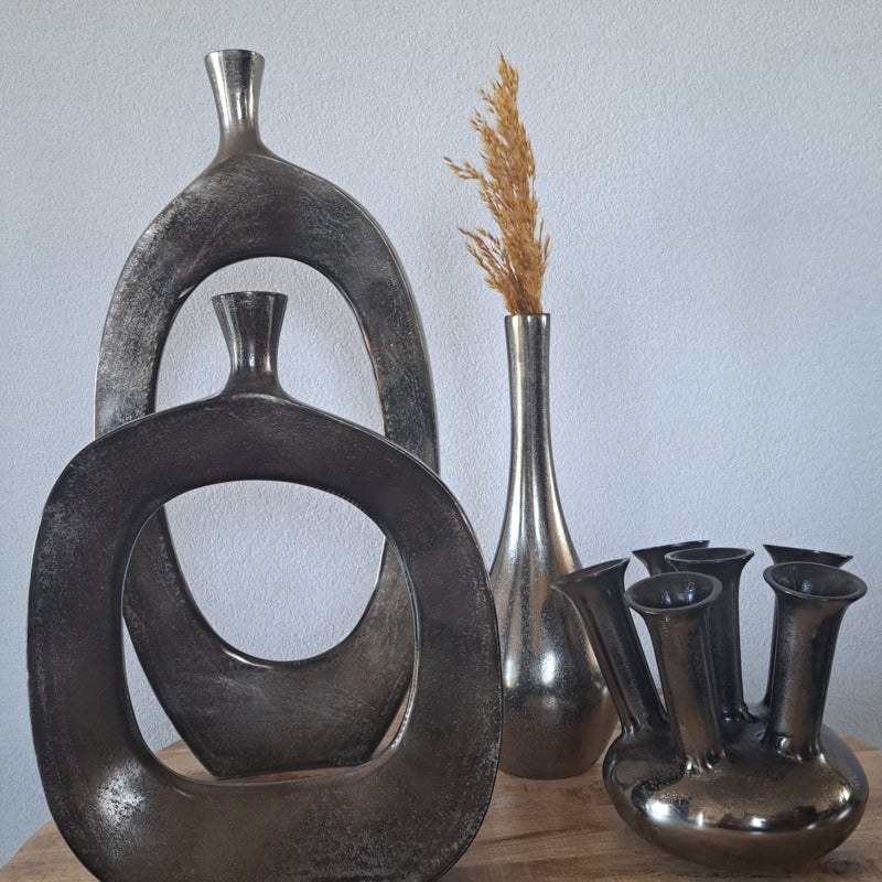 Aluminium toetervaas / tulpenvaas antiek nikkel