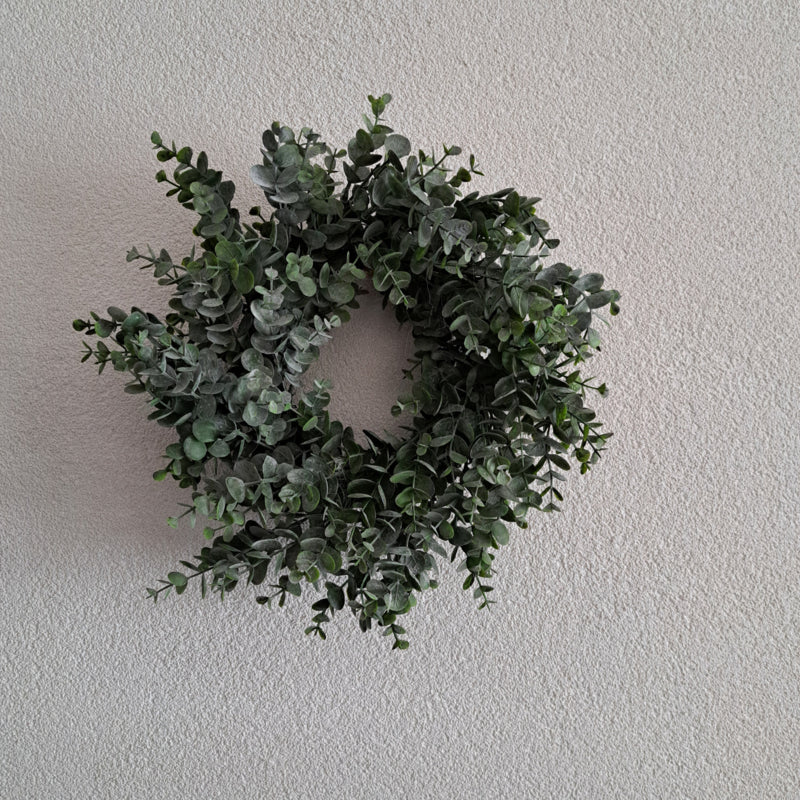 Kunstdecoratie krans – landelijke woonaccessoire met een diameter van 30 cm