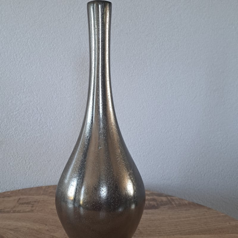 Aluminium bloemenvaas/ decoratieve vaas H33 cm