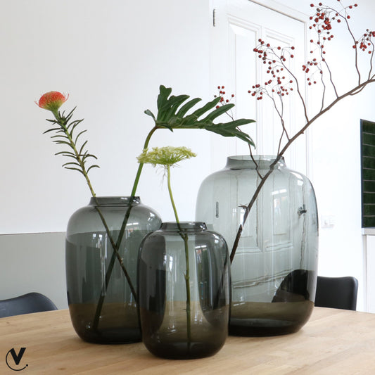 Vase The World vaas glas Kara Grey  XS D17 x H24 cm