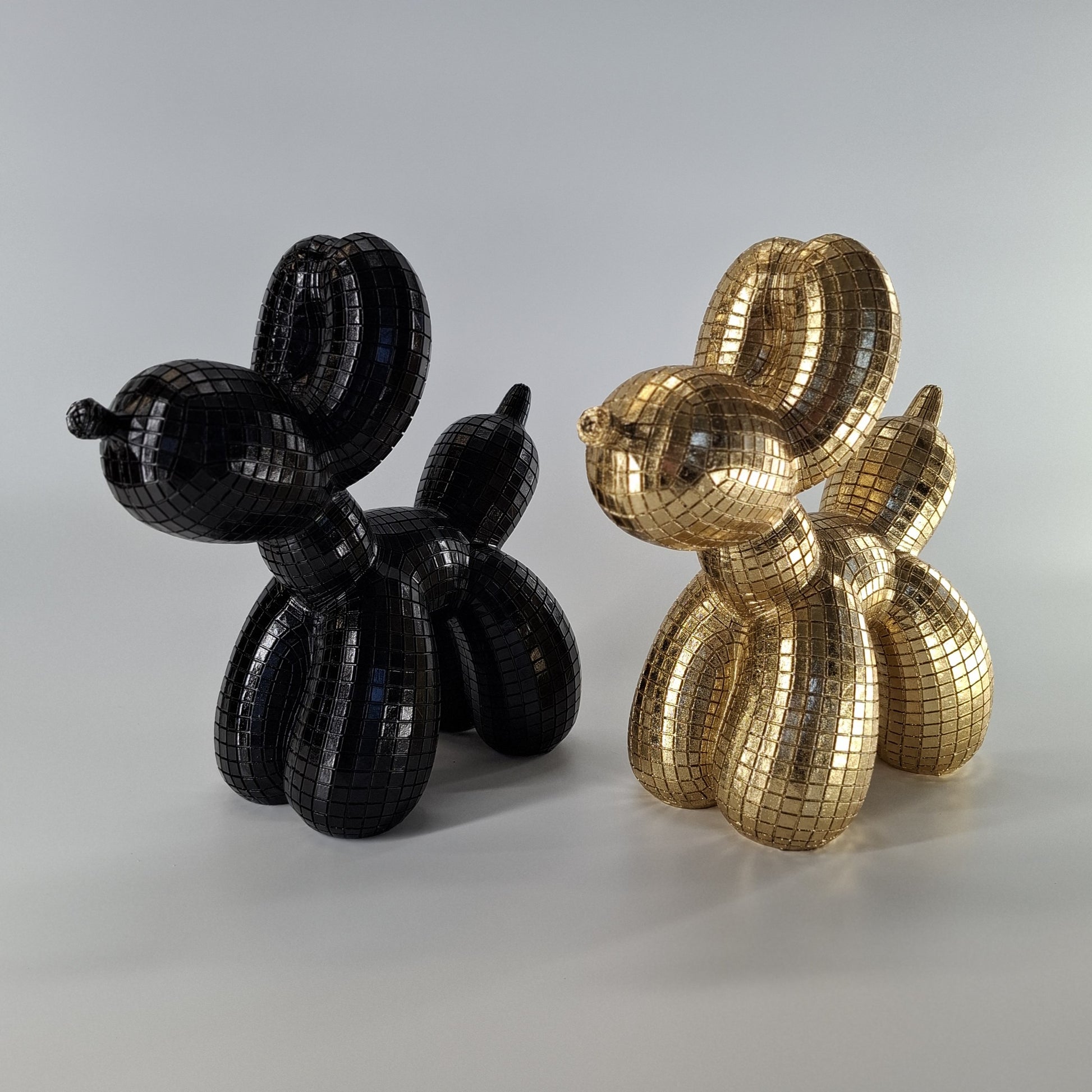 balloon-dog-gold